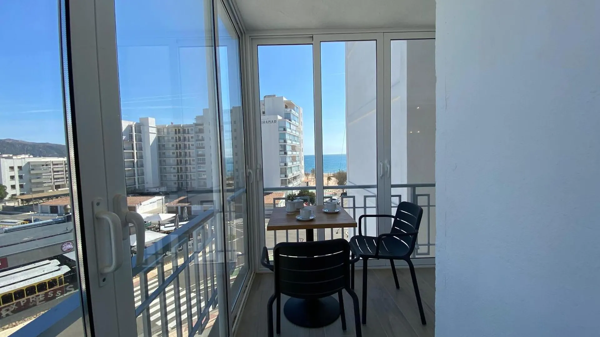 Lejlighed Piso Solimar Roses Spanien